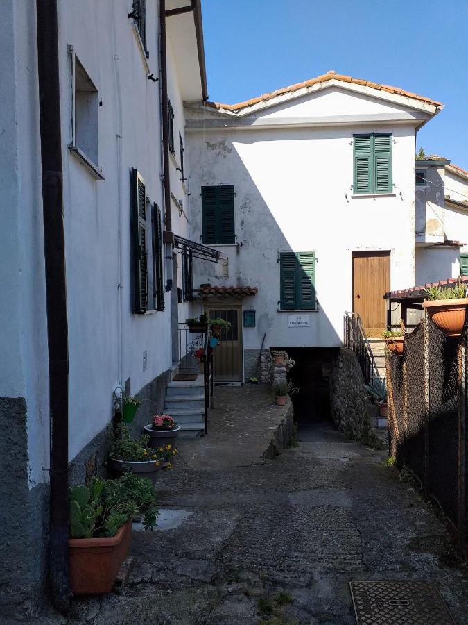 Casa Di Vecchio Borgo Villa Sarzana Eksteriør billede